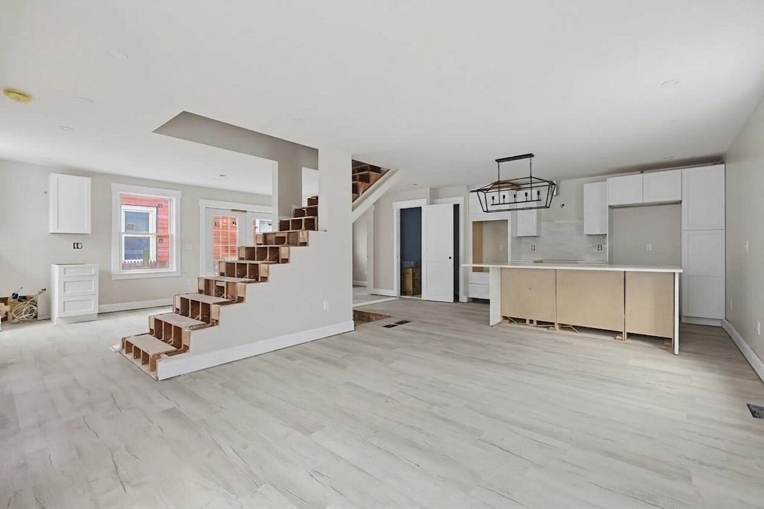 Apartment in Somerville, Massachusetts, United States 2 - 18627400