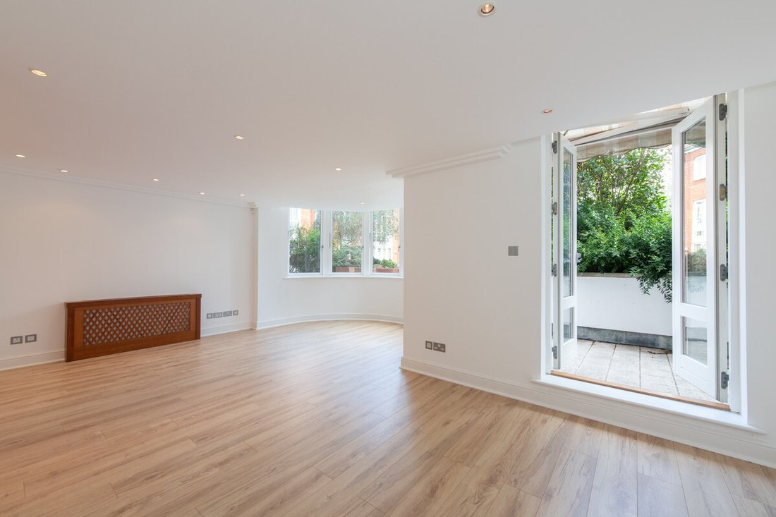Apartment in Hampstead, Camden, England 2 - 18630047