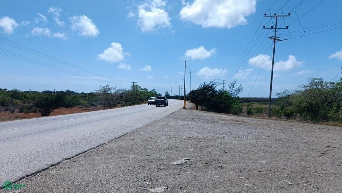 Land in Las Guevaras, Nueva Esparta, Venezuela 2 - 17815158