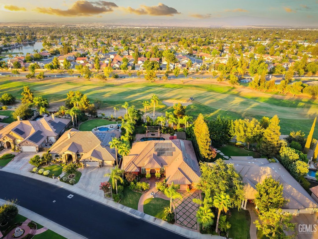 House in Bakersfield, California, United States 3 - 18628120