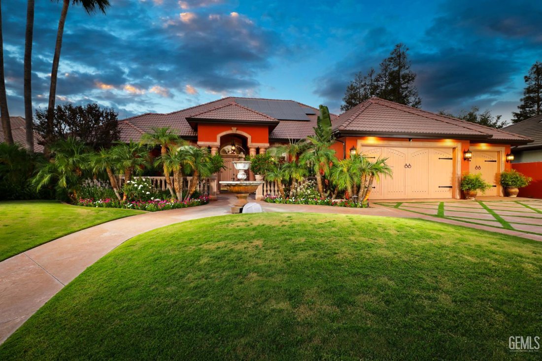 House in Bakersfield, California, United States 1 - 18628120