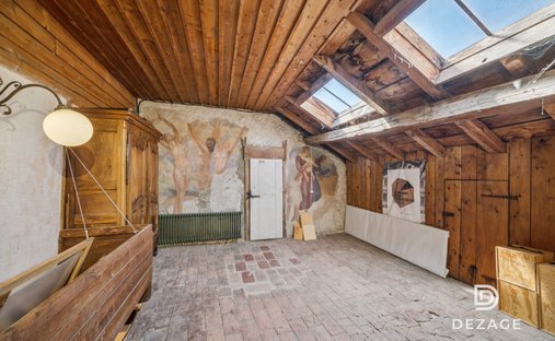 House in Orbe, Vaud, Switzerland 1