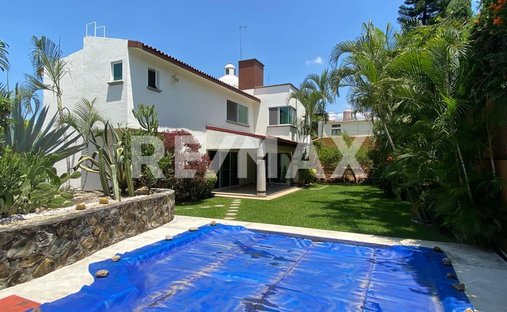 House in Cuernavaca, Morelos, Mexico 1