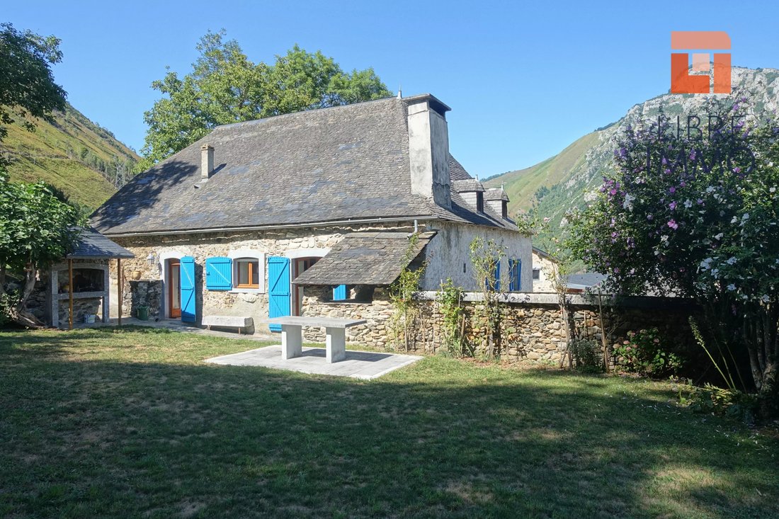 House in Gère-Bélesten, Nouvelle-Aquitaine, France 1 - 18626852
