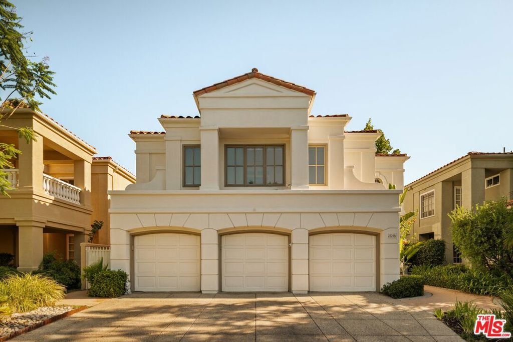 House in Hidden Hills, California, United States 1 - 18629369