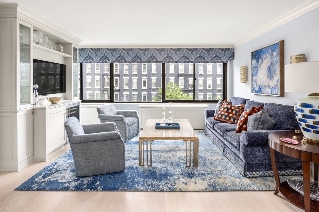 New York, New York, United States 1 - 18629681