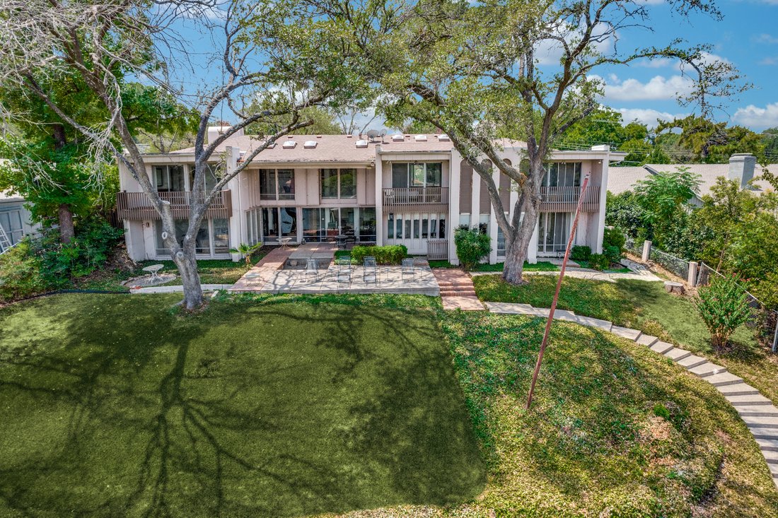 House in Fort Worth, Texas, United States 4 - 18626879