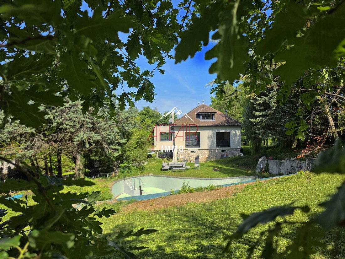 House in Collonges-sous-Salève, Auvergne-Rhône-Alpes, France 3 - 18009264