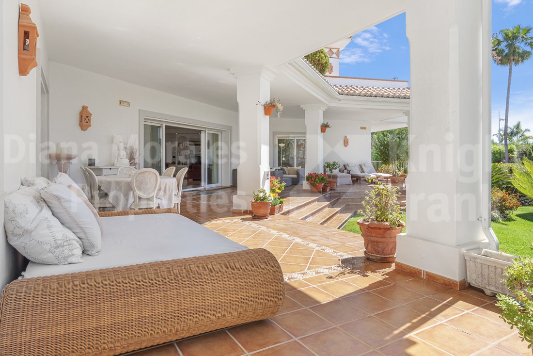 Villa in El Paraíso, Benahavis, Spain 4 - 18626708