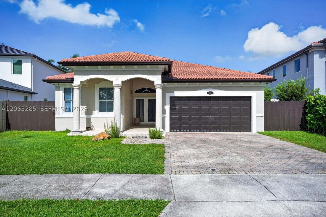 House in Miami, Florida, United States 3 - 18628382