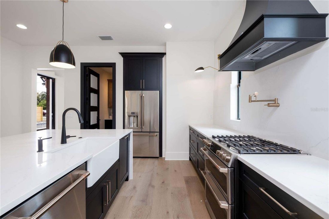 House in Tampa, Florida, United States 4 - 18628947