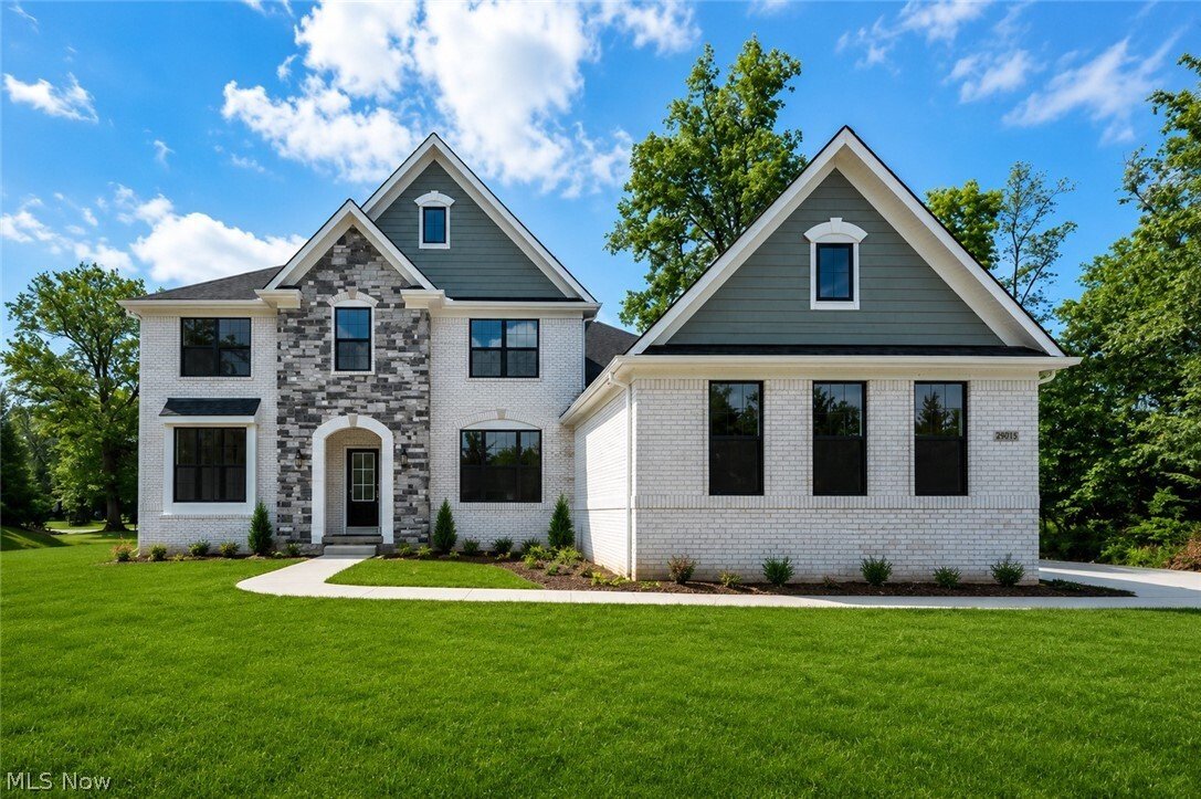 House in Strongsville, Ohio, United States 5 - 18303775