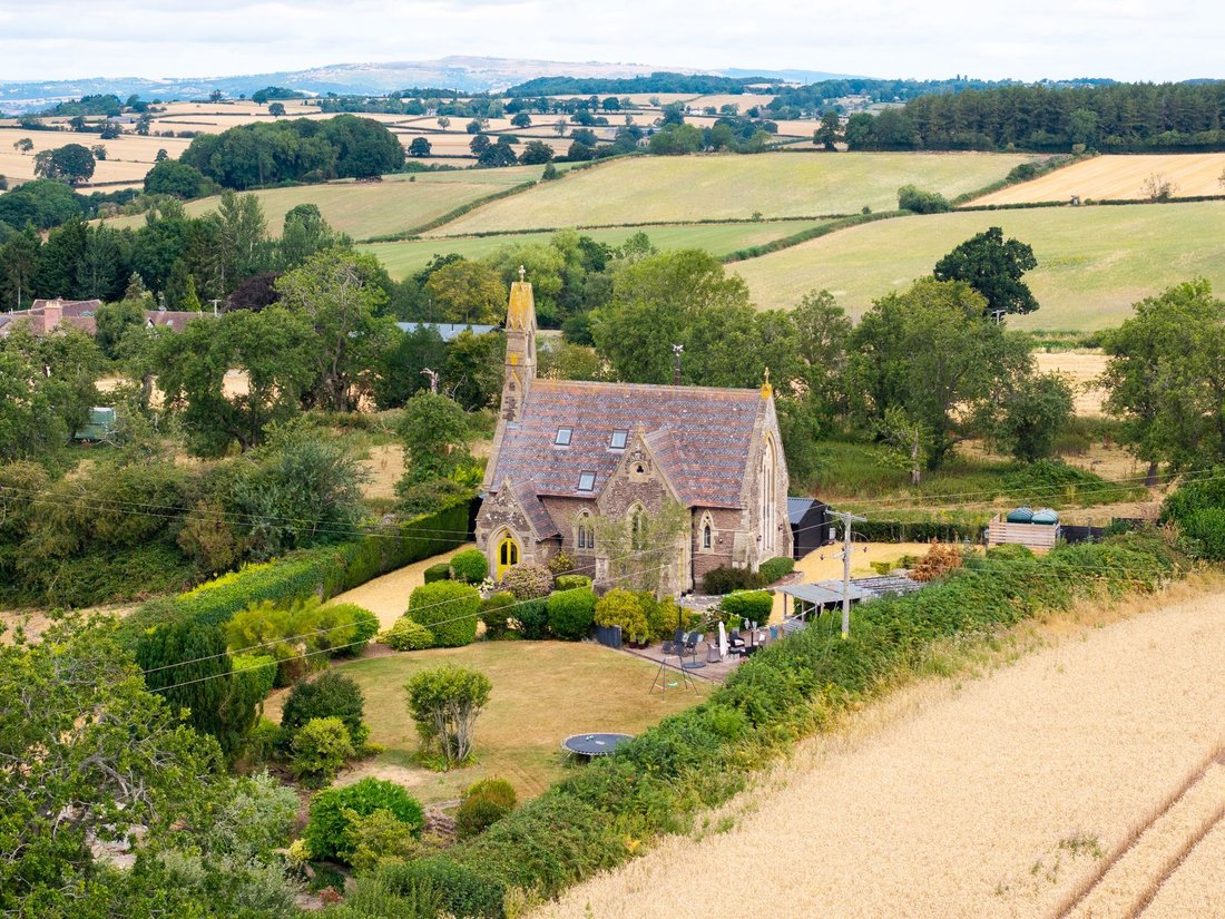 House in Herefordshire, England 2 - 18626837