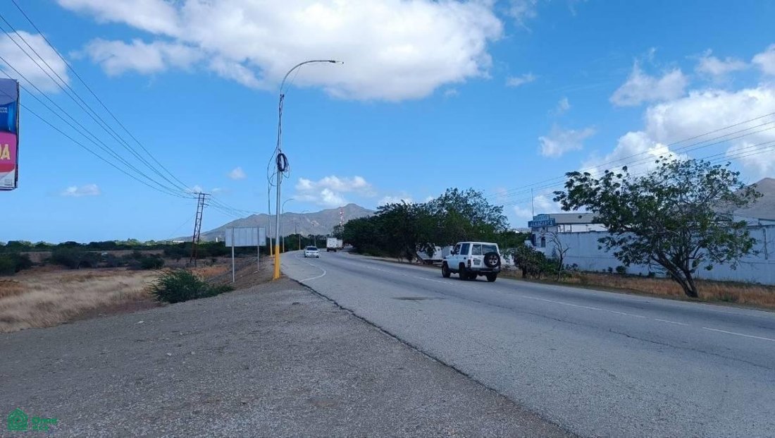 Land in Las Guevaras, Nueva Esparta, Venezuela 4 - 17815158
