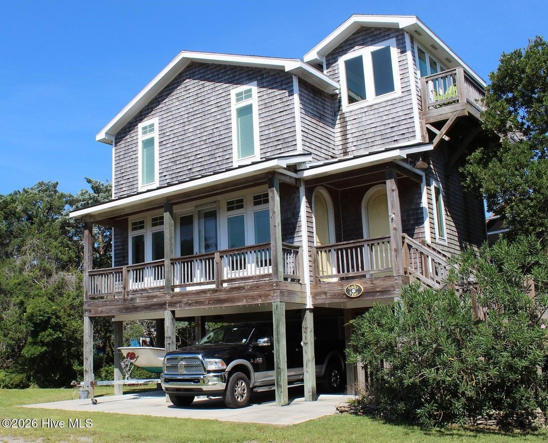 House in Ocracoke, North Carolina, United States 1 - 18294793