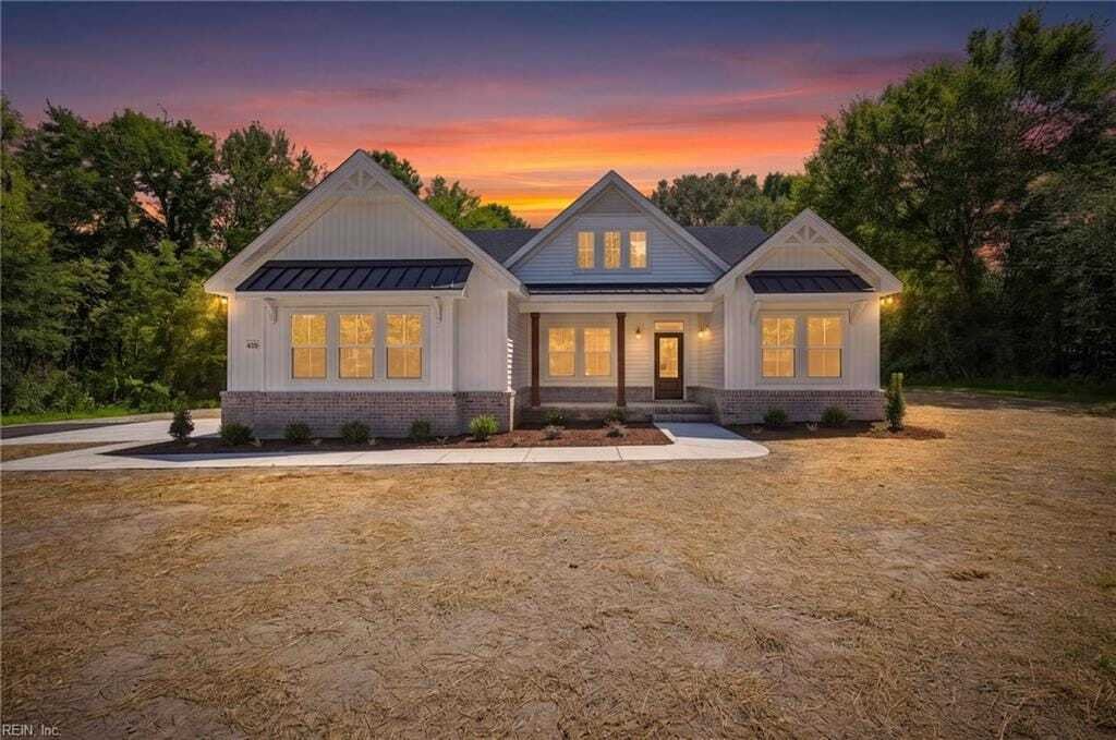 House in Chesapeake, Virginia, United States 1 - 18499738