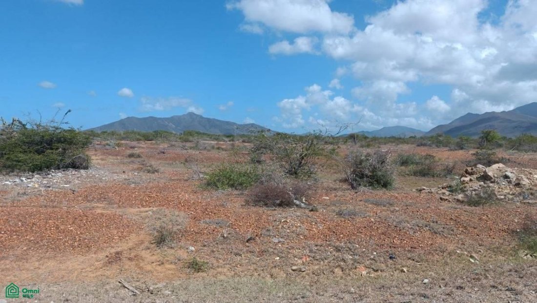 Land in Las Guevaras, Nueva Esparta, Venezuela 1 - 17815158