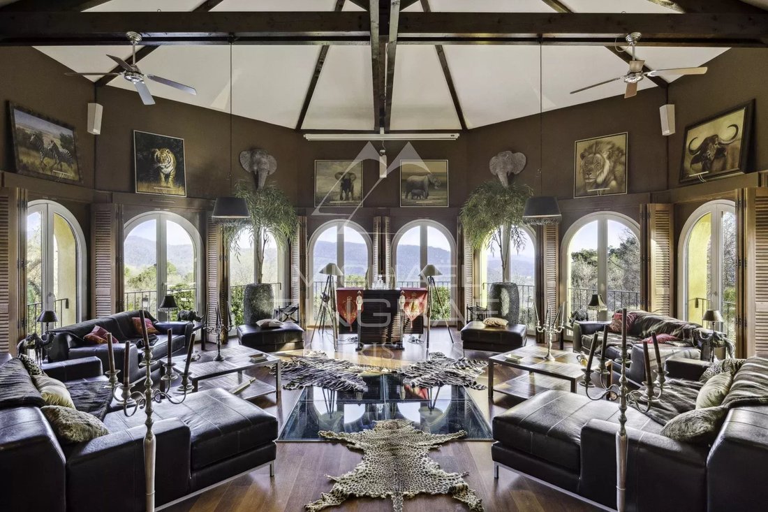 Estate in Bargemon, Provence-Alpes-Côte d'Azur, France 4 - 15420513