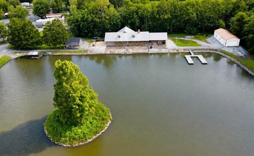 House in Calvert City, Kentucky, United States 1