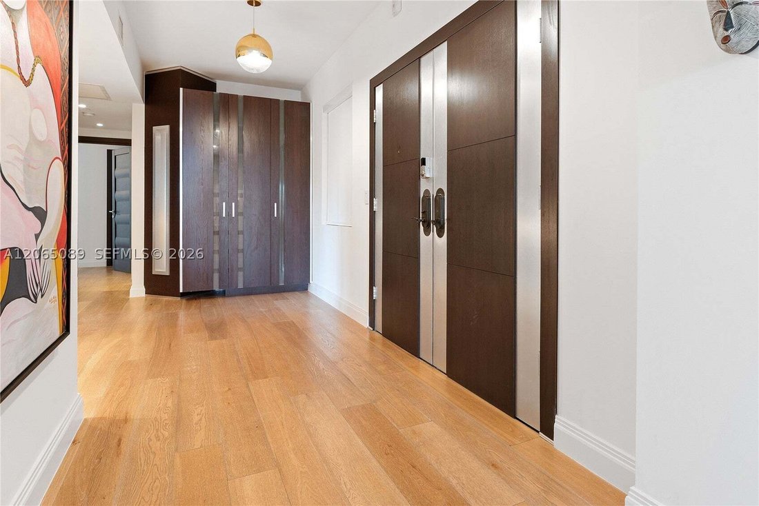 Condo in Miami Beach, Florida, United States 4 - 18628347
