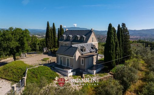 House in Santa Firmina, Arezzo, Tuscany 1
