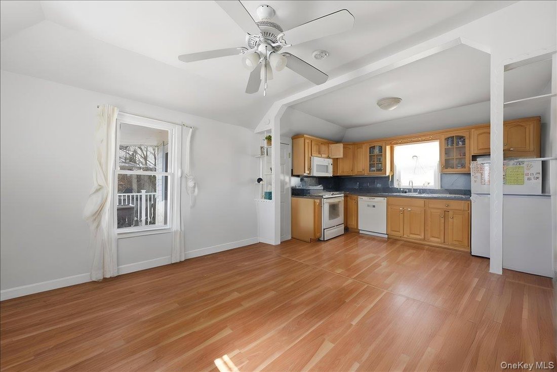 East Rockaway, New York, United States 3 - 18629659