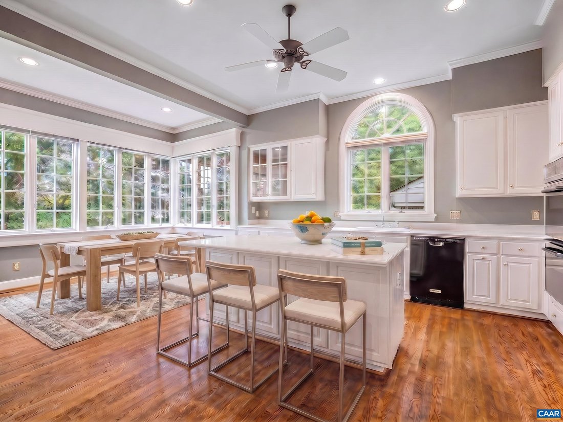 House in Charlottesville, Virginia, United States 4 - 17908946