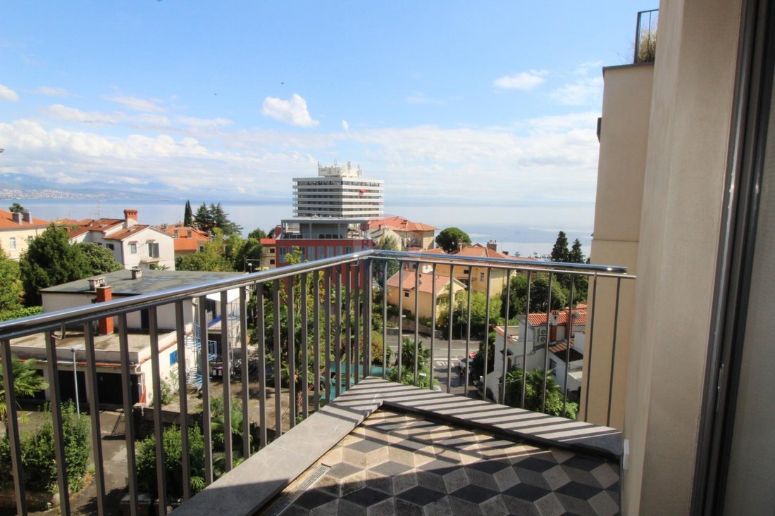 Apartment in Grad Opatija, Primorje-Gorski Kotar County, Croatia 1 - 18629896