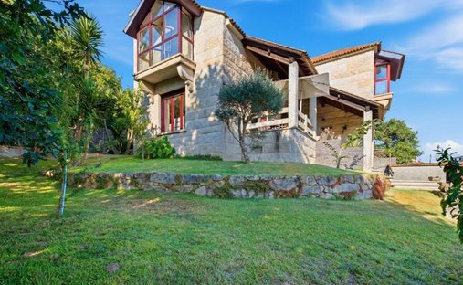 House in Cambados, Galicia, Spain 1