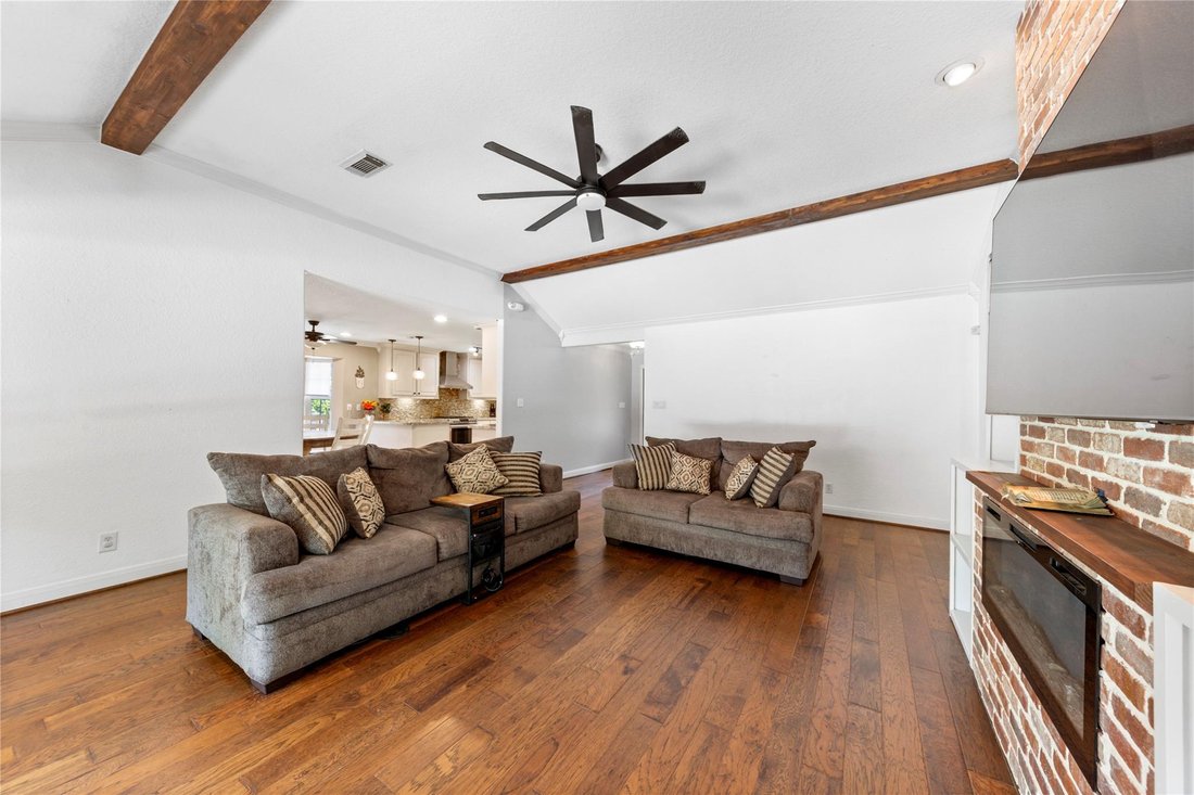 House in Dickinson, Texas, United States 5 - 18520253