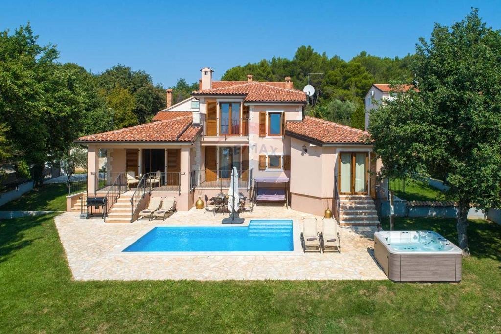 House in Fuskulin - Foscolino, Istria County, Croatia 1 - 18629836