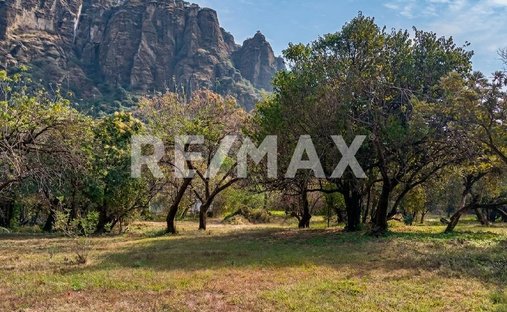 Land in Tepoztlán, Morelos, Mexico 1
