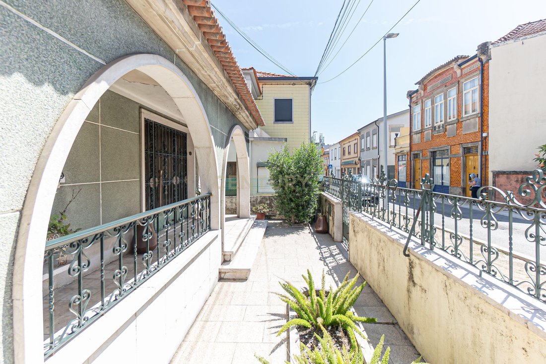 Villa in Valbom, Porto District, Portugal 2 - 18629743