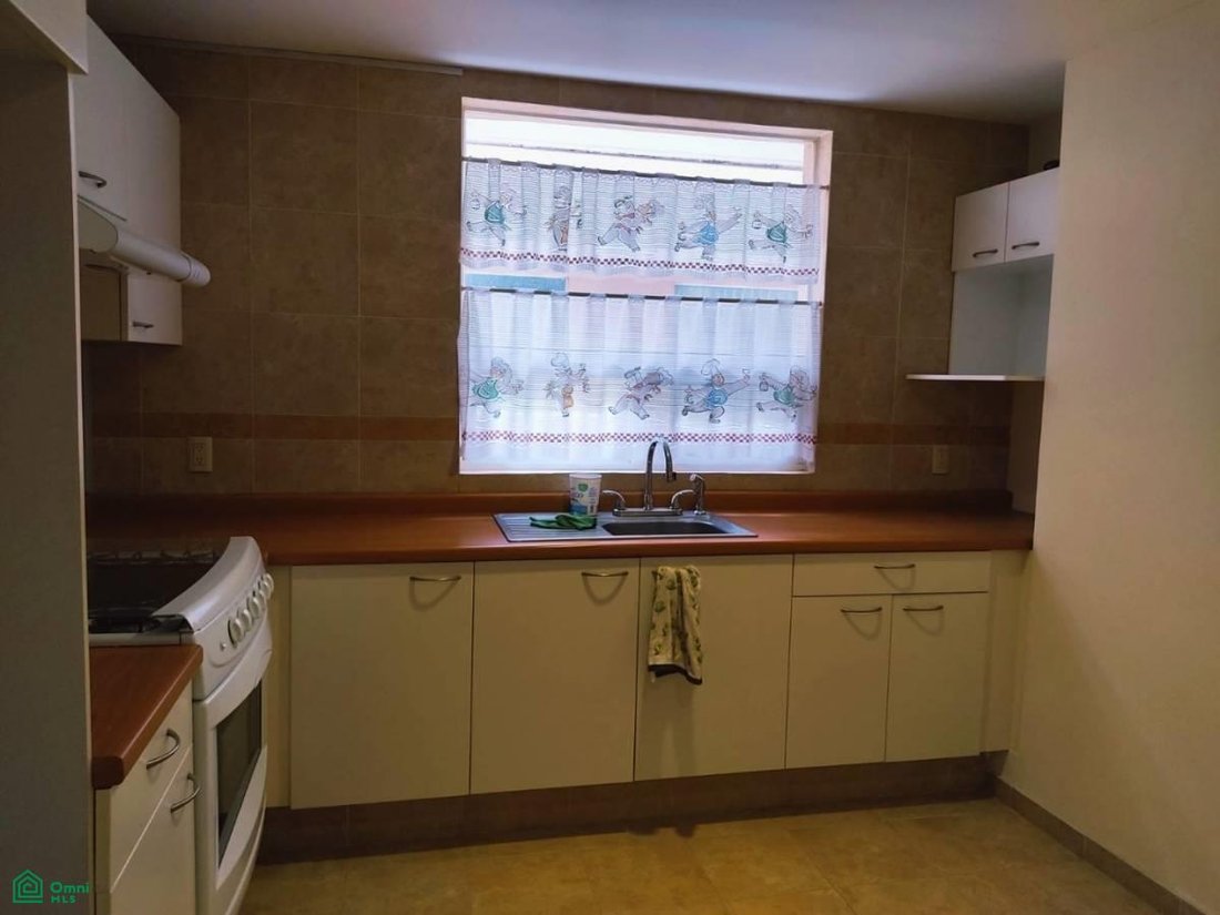 Townhouse in Mexico City, Mexico 4 - 17233506