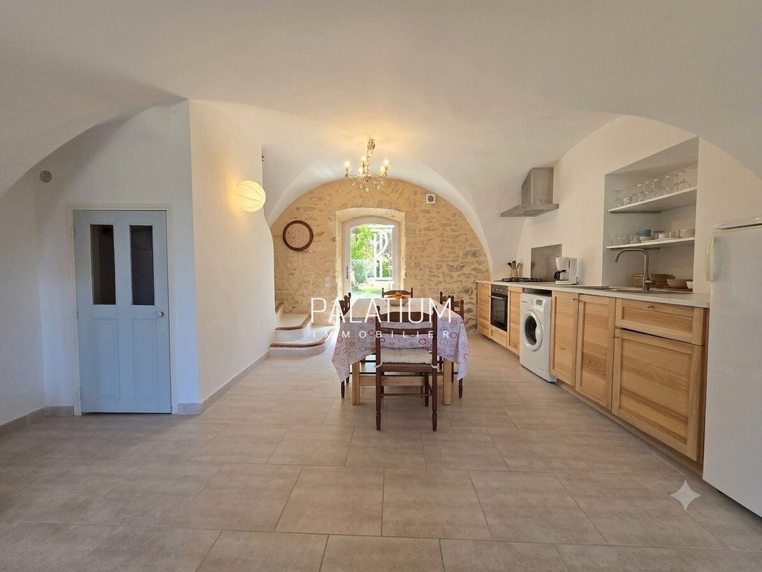 House in Ménerbes, Provence-Alpes-Côte d'Azur, France 4 - 18630550
