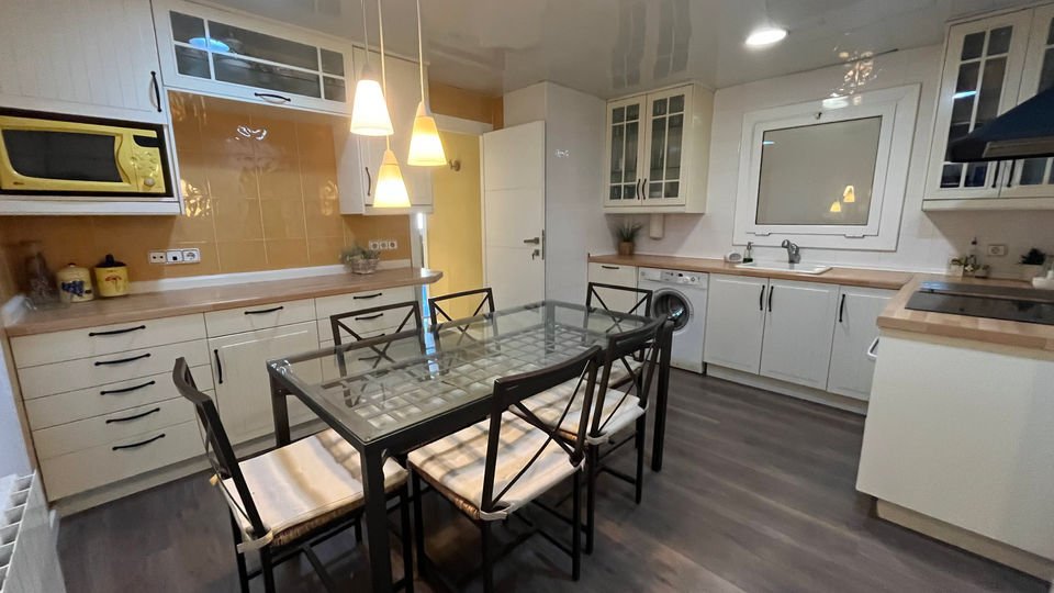 Apartment in Girona, Catalonia, Spain 3 - 18351310