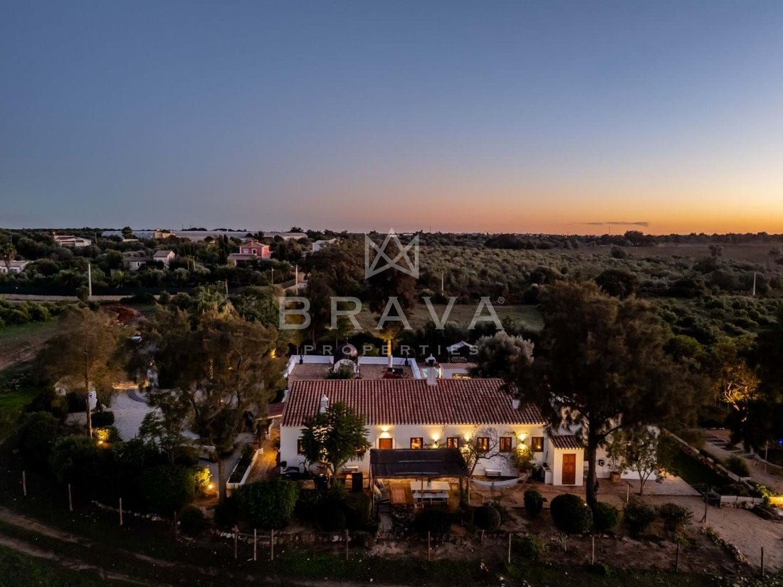 Villa in Estombar e Parchal, Algarve, Portugal 2 - 18629892