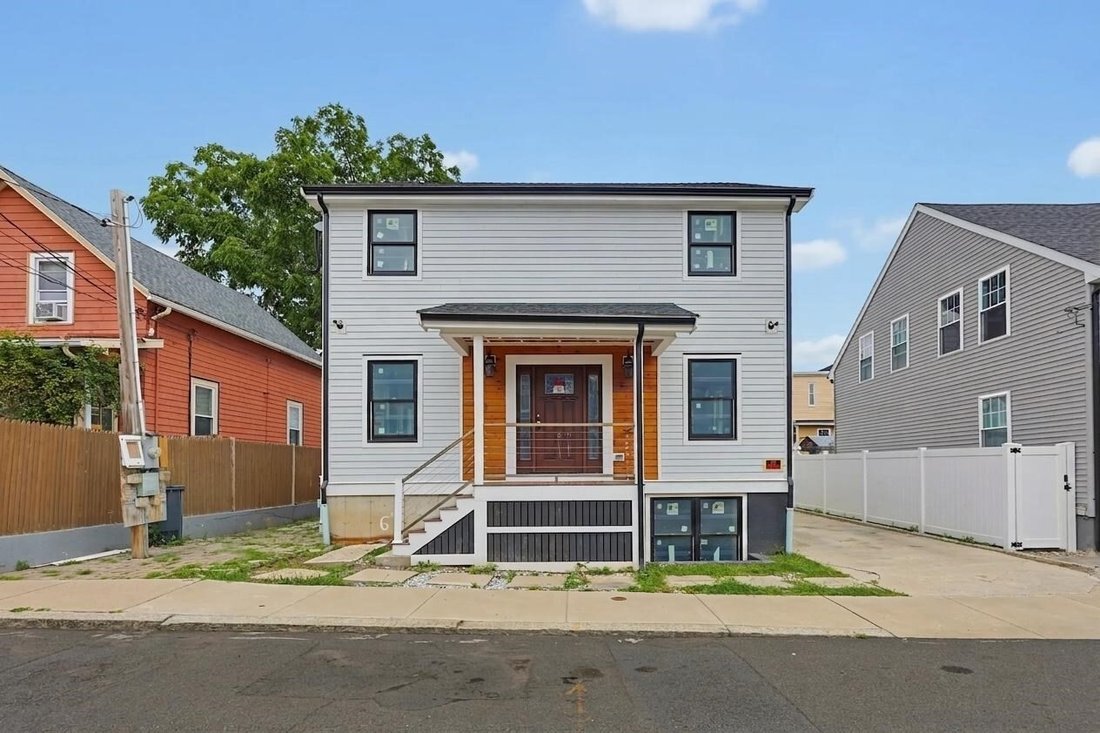 Apartment in Somerville, Massachusetts, United States 1 - 18627400