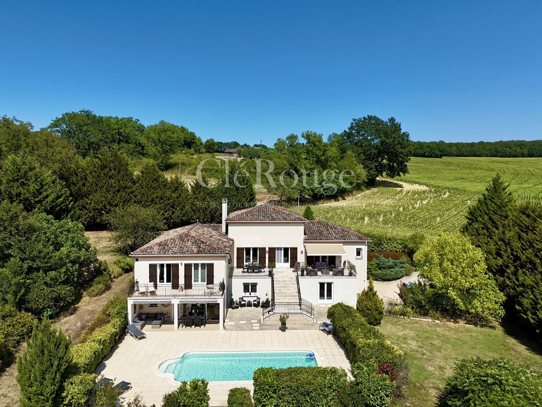 House in Tombebœuf, Nouvelle-Aquitaine, France 1 - 18626823