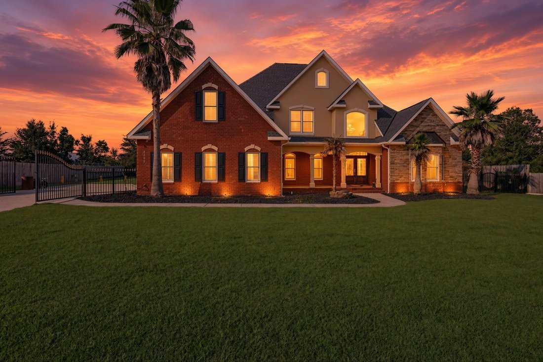 House in Pace, Florida, United States 5 - 18628112