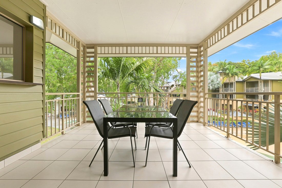 Apartment in Palm Cove, Queensland, Australia 2 - 18630238