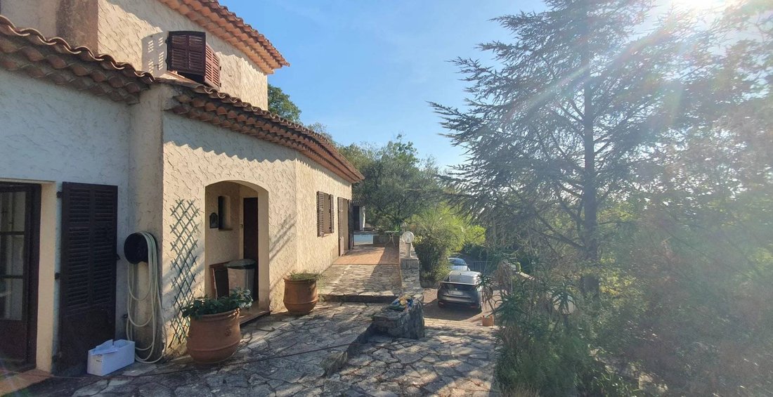 Villa in Aspremont, Provence-Alpes-Côte d'Azur, France 3 - 16268621