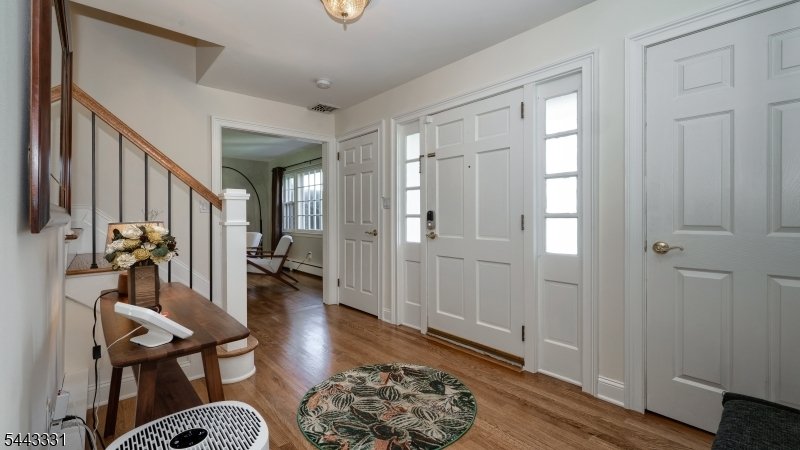 House in Wayne, New Jersey, United States 5 - 18628119
