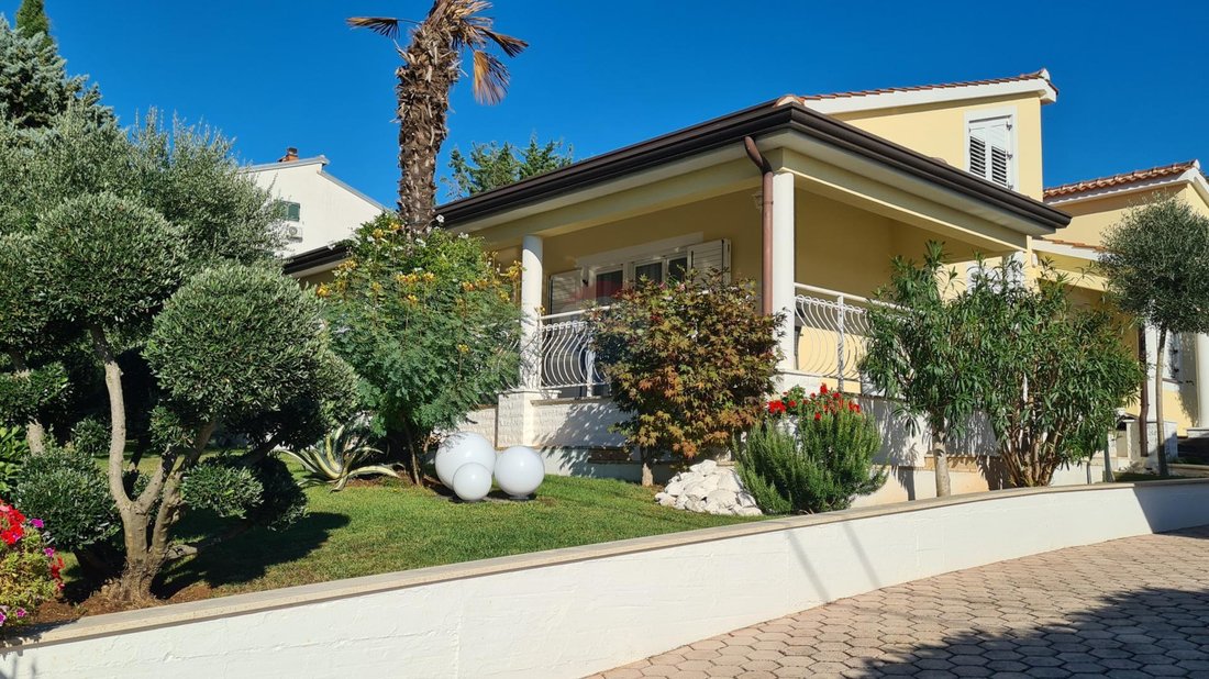 House in Porec, Istria County, Croatia 1 - 18629934