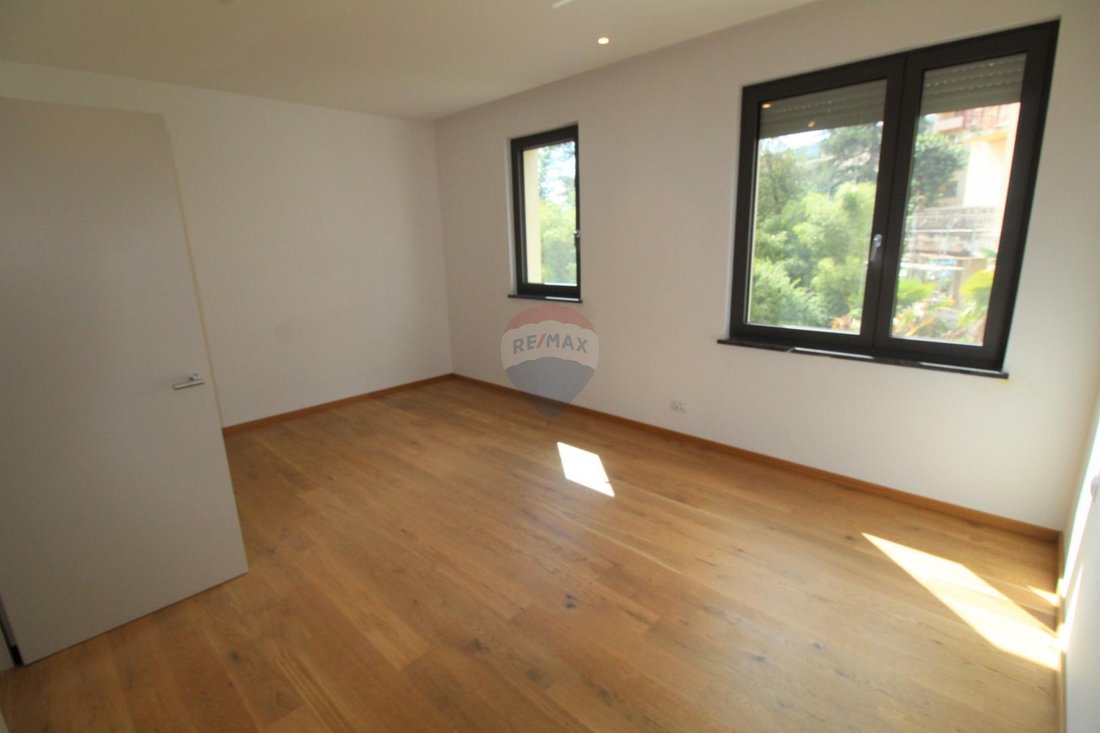 Apartment in Grad Opatija, Primorje-Gorski Kotar County, Croatia 4 - 18629913