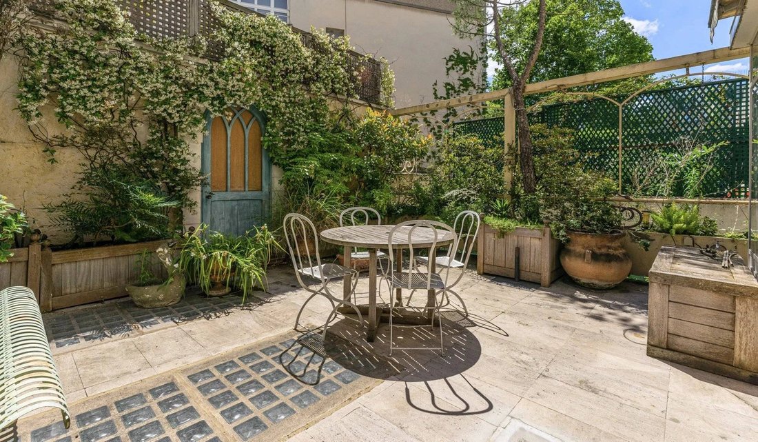 Apartment in Palais Royal, Paris 1er Arrondissement, Paris 1 - 15869130