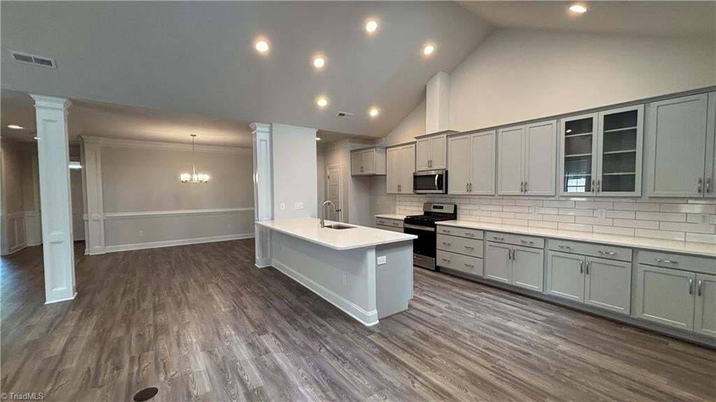 Townhouse in Mebane, North Carolina, United States 2 - 17169266