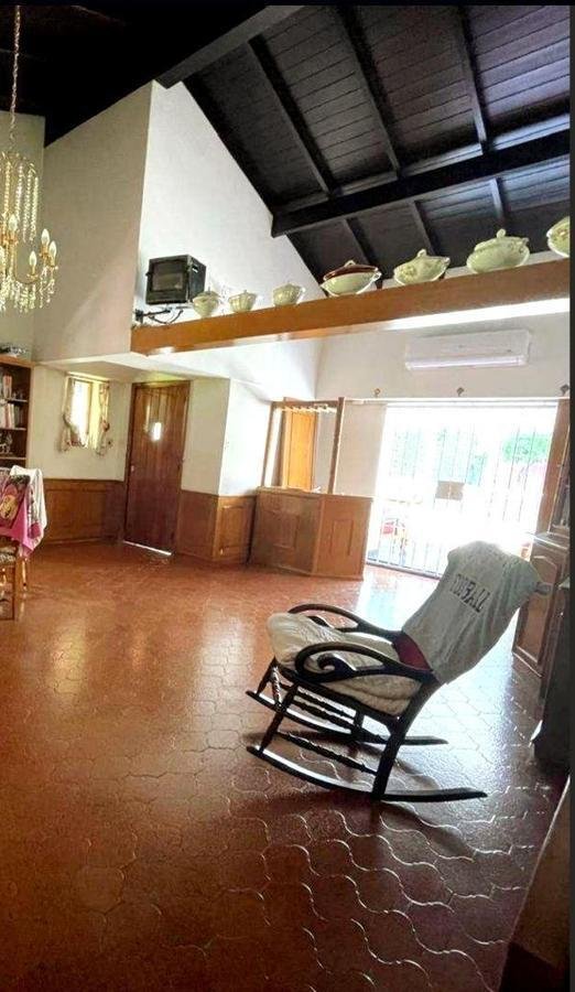 House in Castelar, Buenos Aires Province, Argentina 5 - 18626004