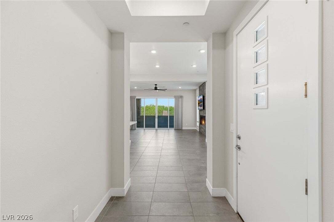 Condo in Las Vegas, Nevada, United States 3 - 16554792
