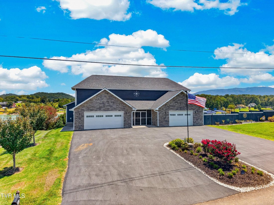 House in Sevierville, Tennessee, United States 2 - 18628295
